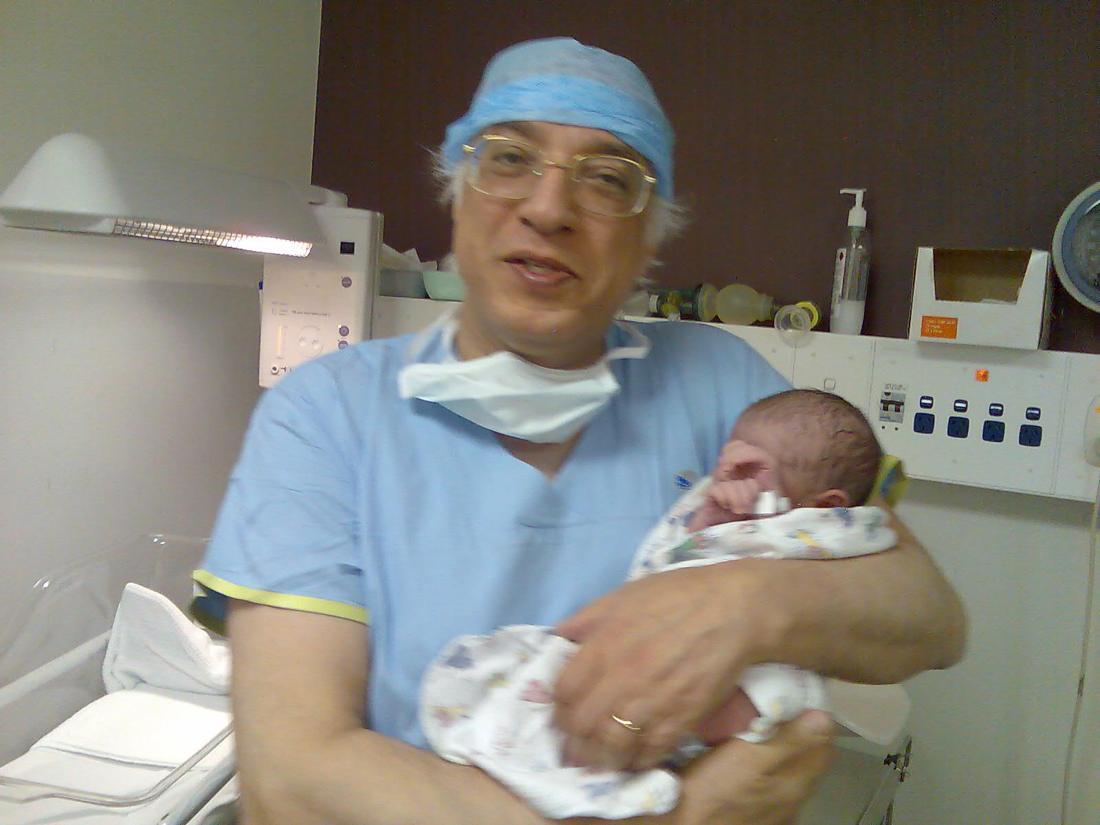 Dr Youssif  Image001